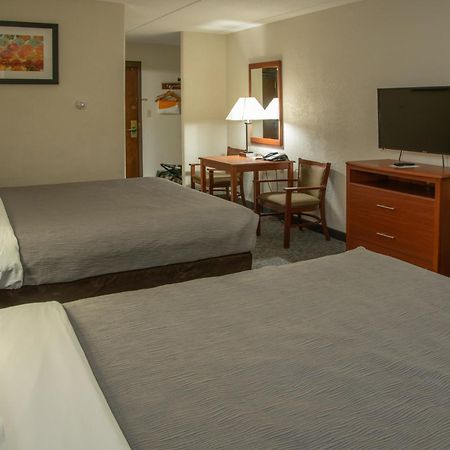 Quality Inn Stadium Area Green Bay Eksteriør bilde