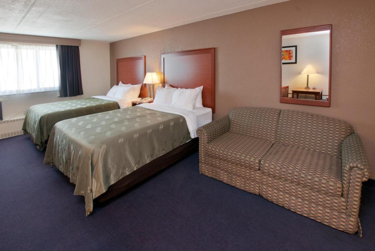 Quality Inn Stadium Area Green Bay Eksteriør bilde
