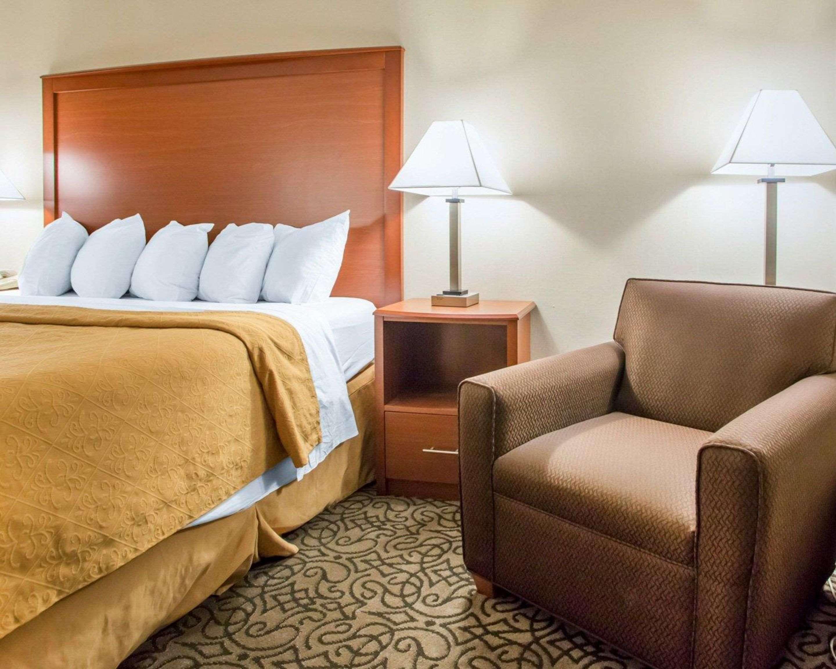 Quality Inn Stadium Area Green Bay Eksteriør bilde