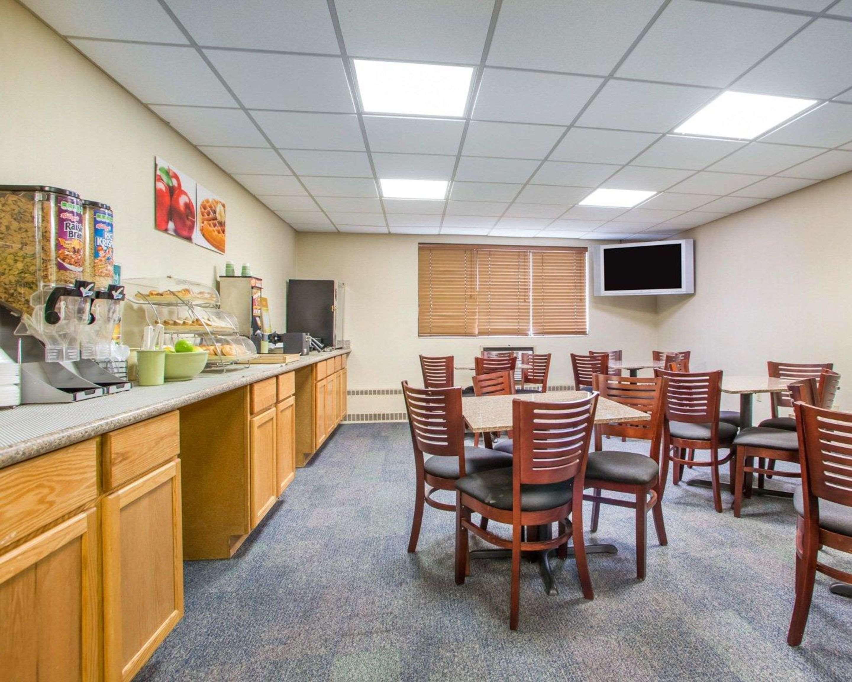 Quality Inn Stadium Area Green Bay Eksteriør bilde